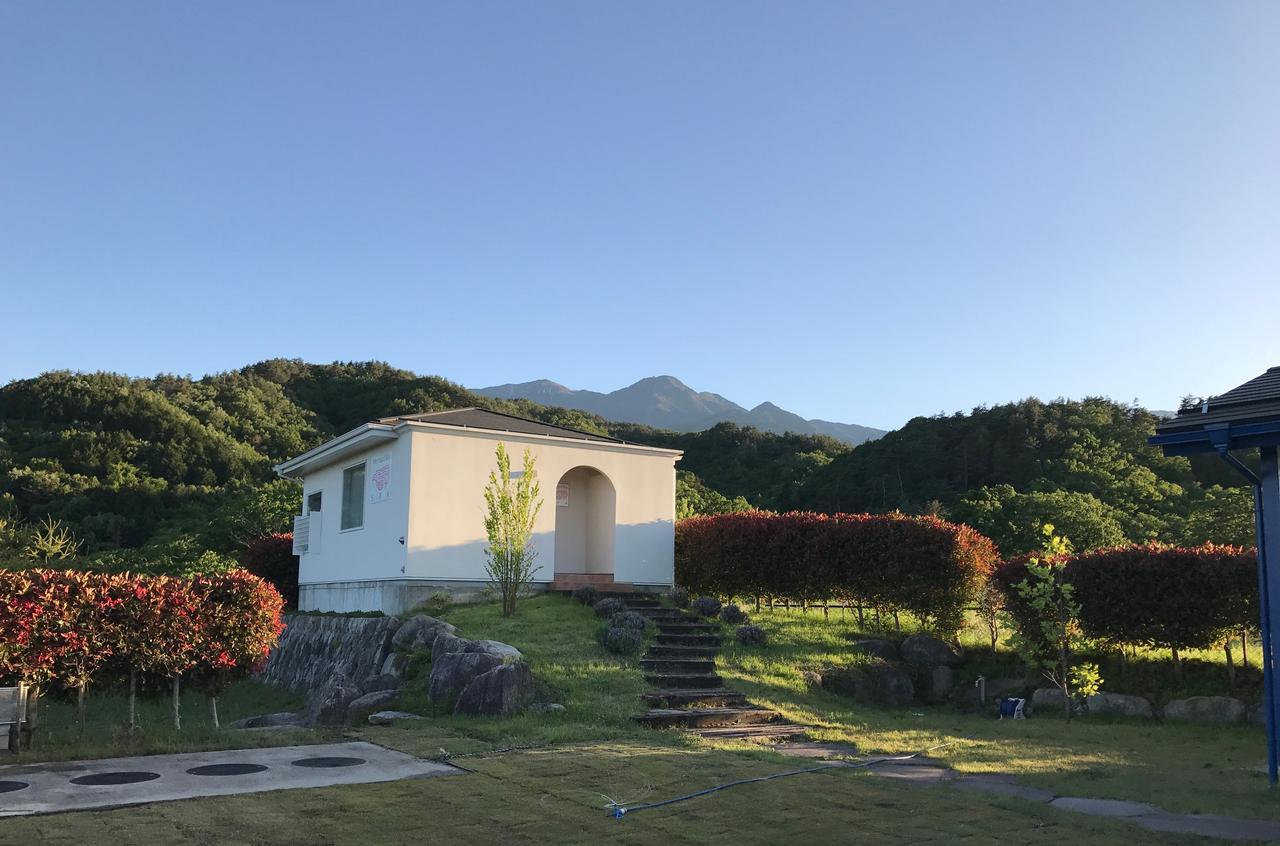 Alps Lodge & Spa Хокуто Екстер'єр фото